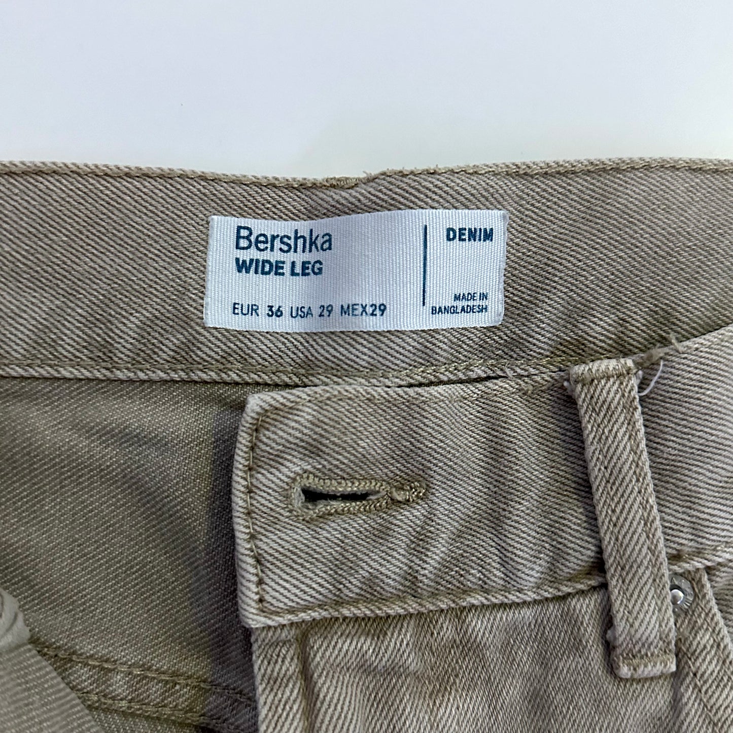30 x 32 | Bershka Wide Leg Beige