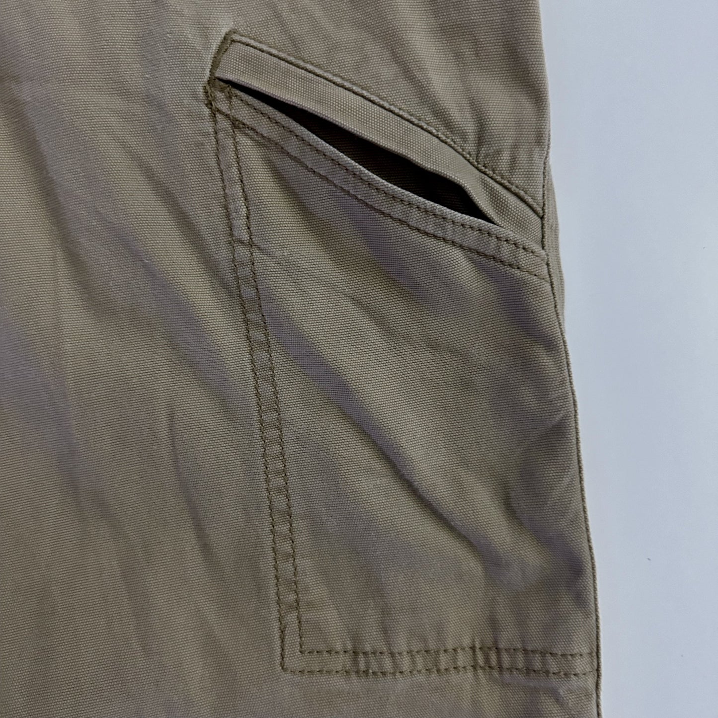 31x34 | Carhartt Beige Jeans