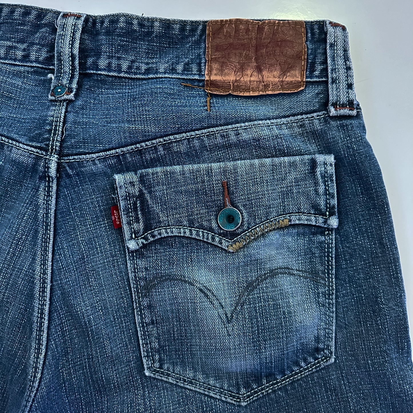 36x30 | 2006 Levi's Jeans