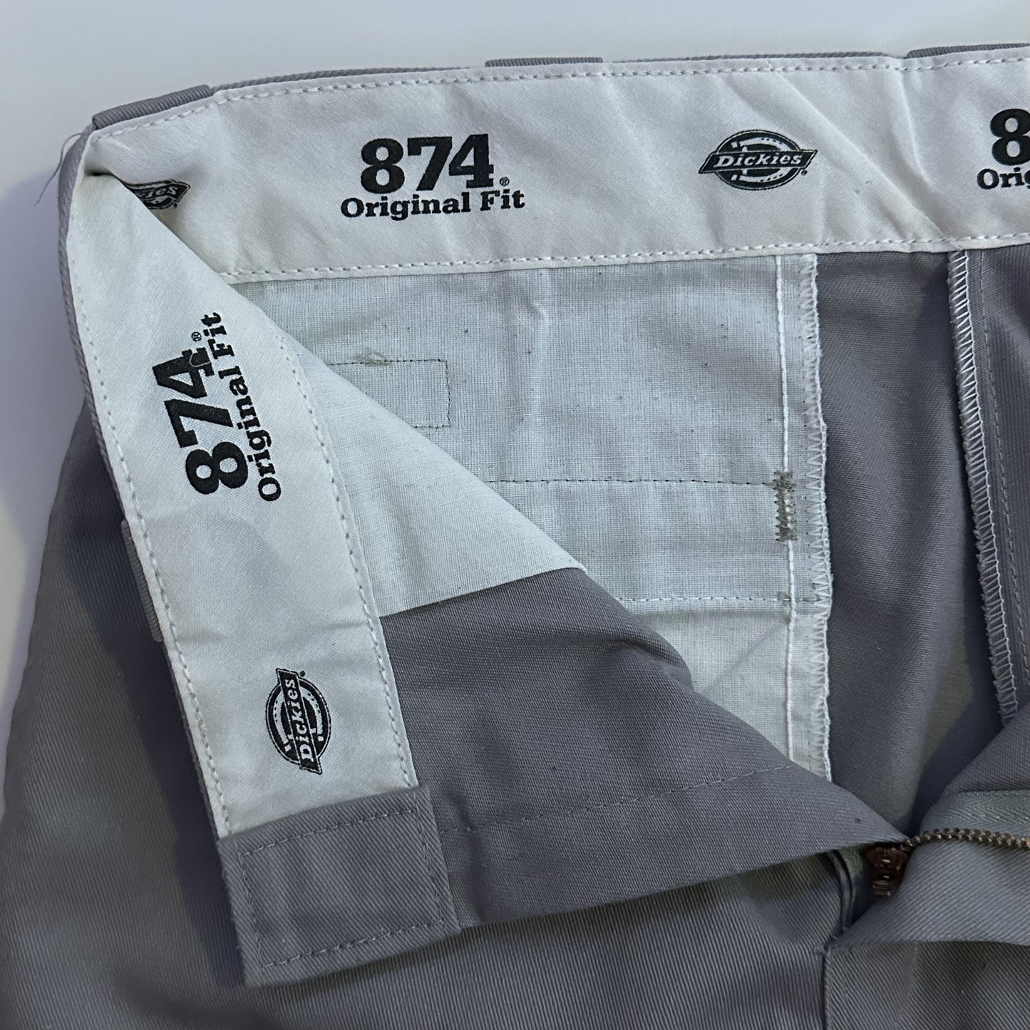 32x30 | Dickies 874 Gray