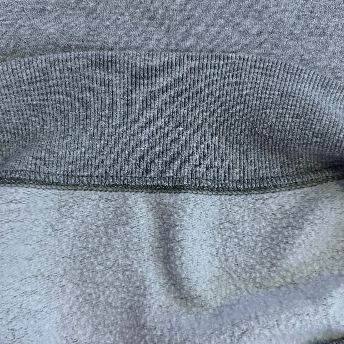 M | Champion Crewneck