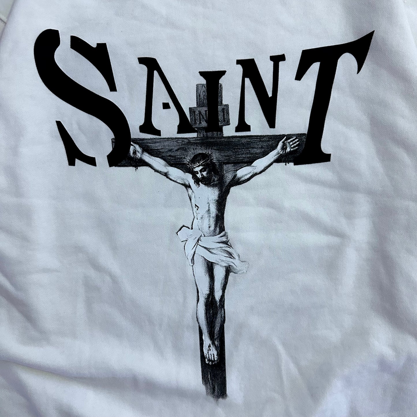 M | Saint Crewneck