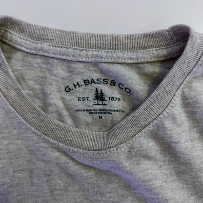 M | G. H. Bass & Co T-Shirt