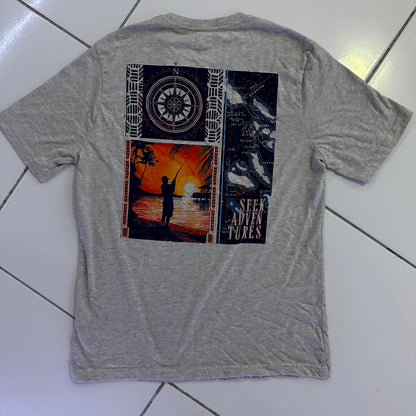 M | G. H. Bass & Co T-Shirt